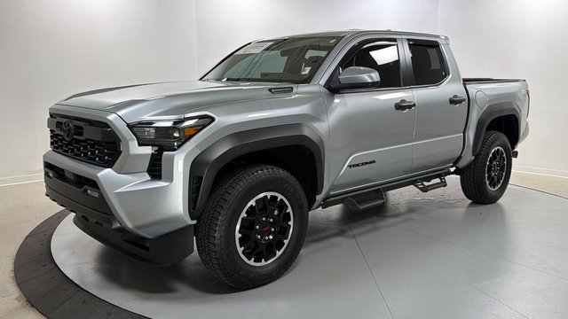 2025 Toyota Tacoma Hybrid TRD Off Road