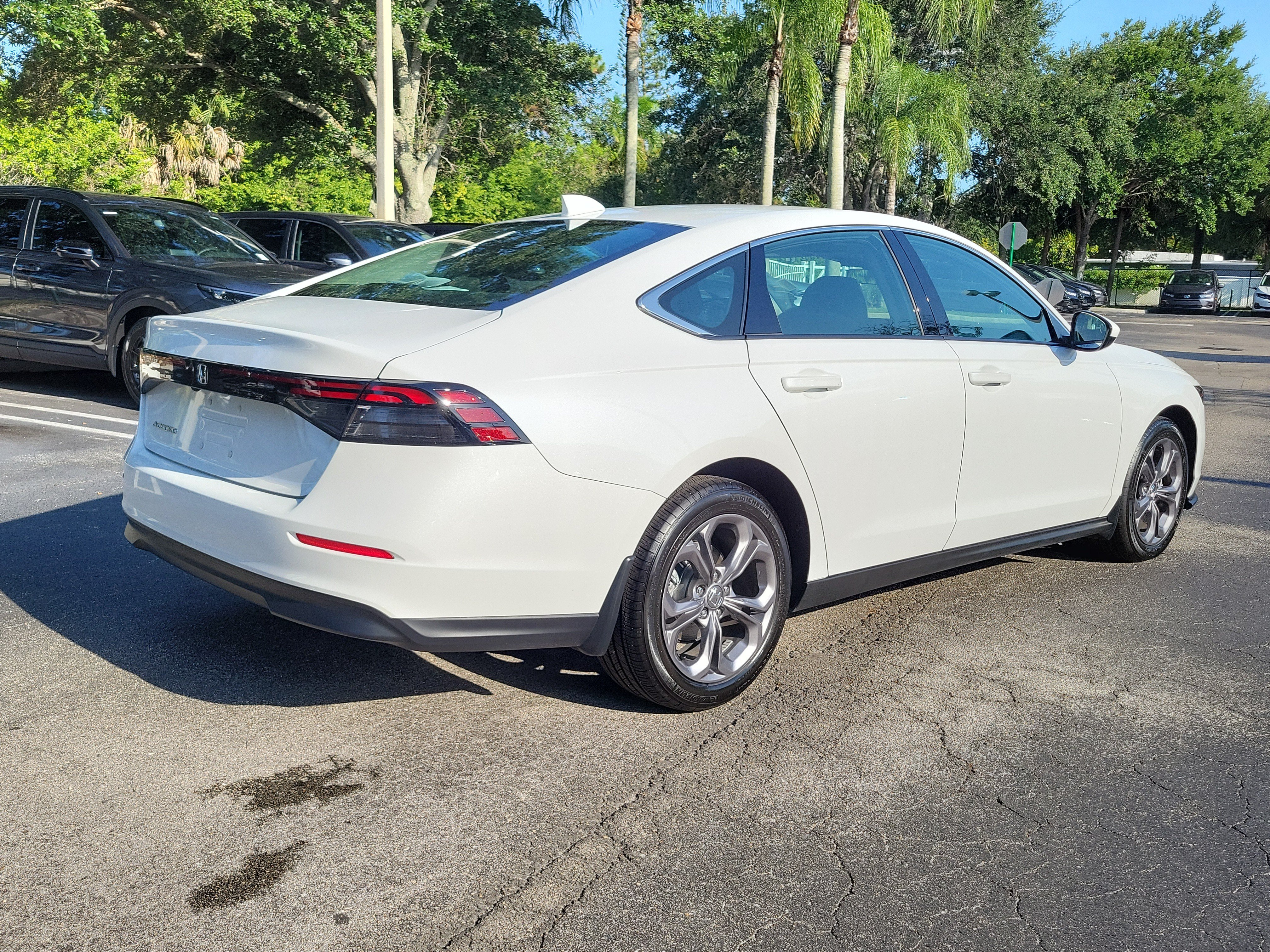 2024 Honda Accord EX - Photo 36