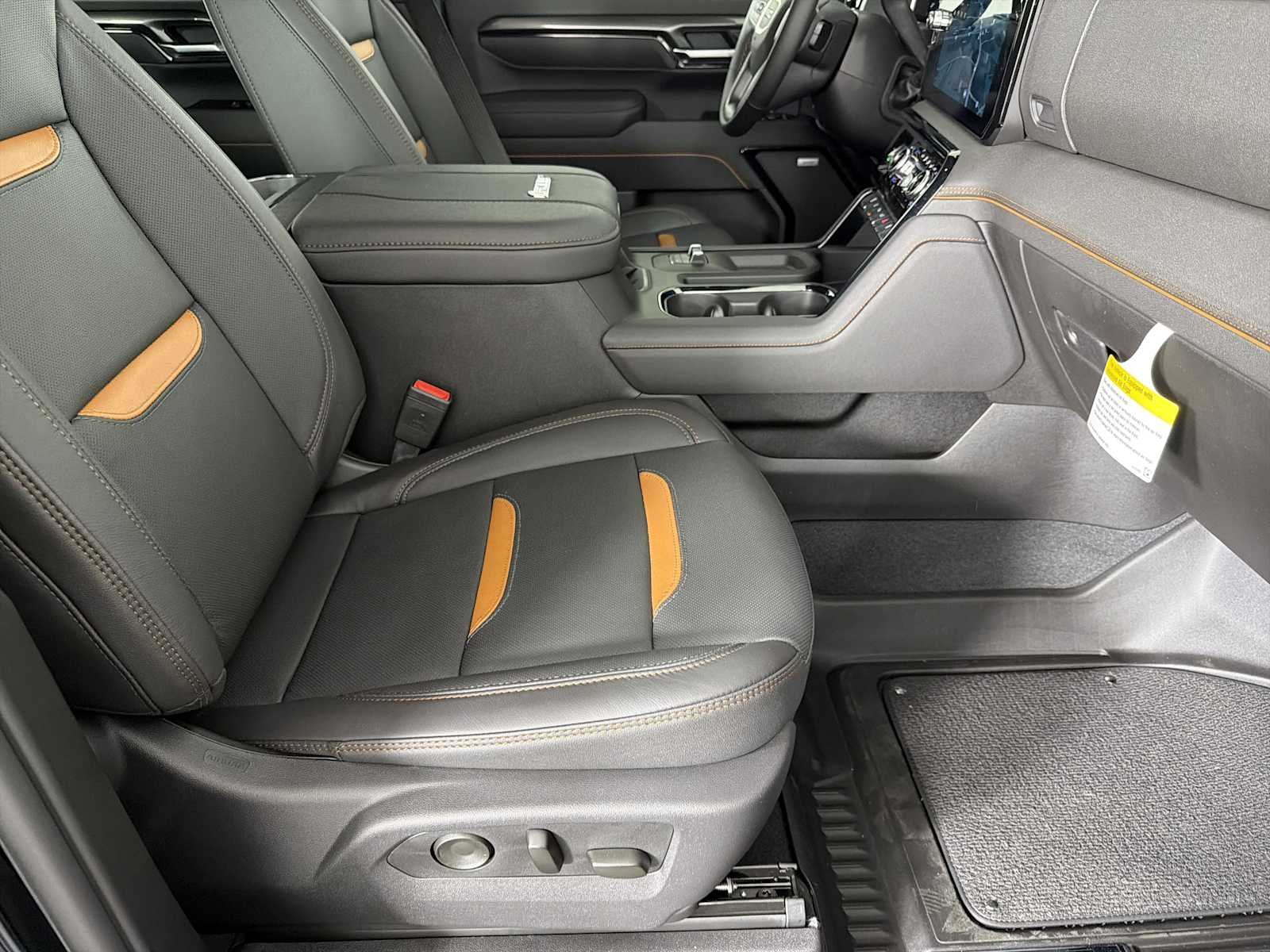 2026 GMC Sierra 2500HD AT4 - Photo 11