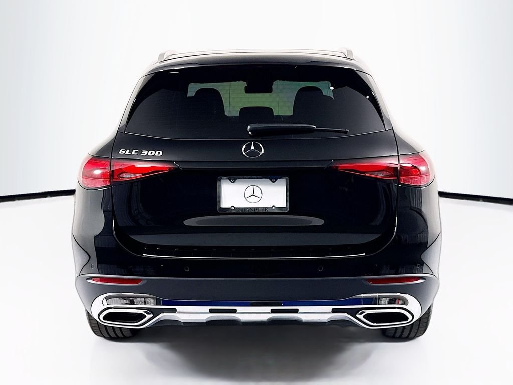 New 2026 Black Mercedes-Benz GLC 300 image 6