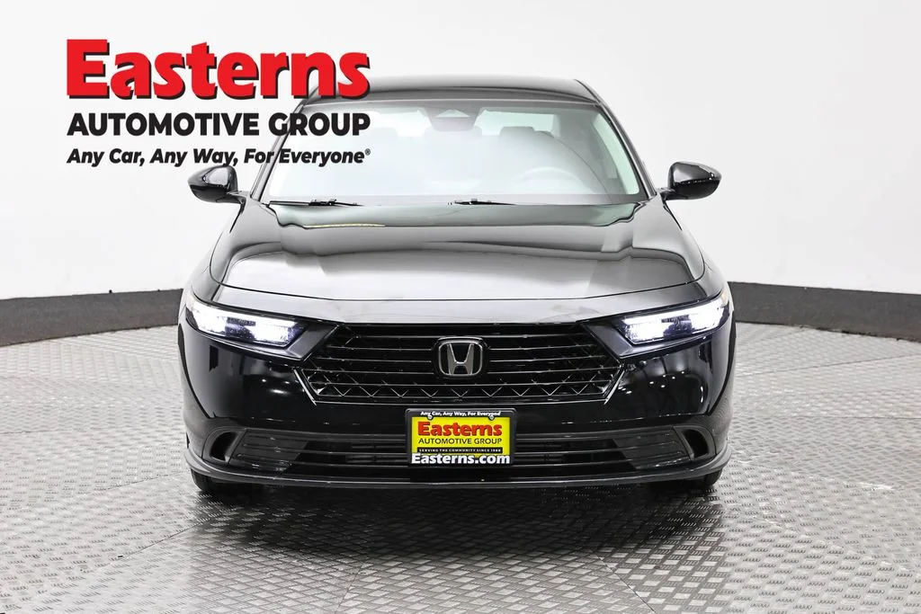 Used 2025 Black Honda LX image 2