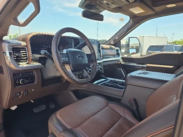 Used 2024 White Ford King Ranch image 25