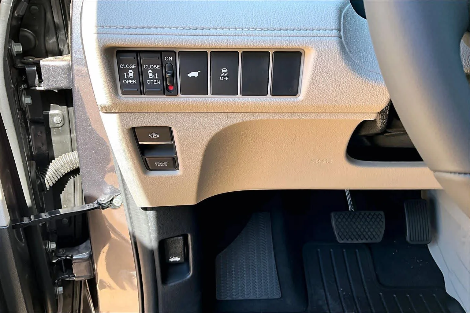 2026 Honda Odyssey EX-L - Photo 18