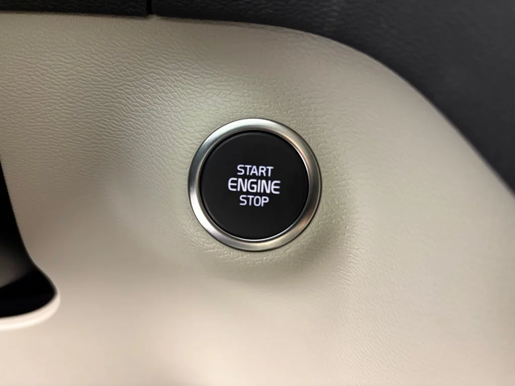 2026 Volvo XC40 Ultra - Photo 22