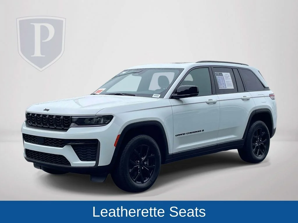 Used 2026 White Jeep Altitude image 5