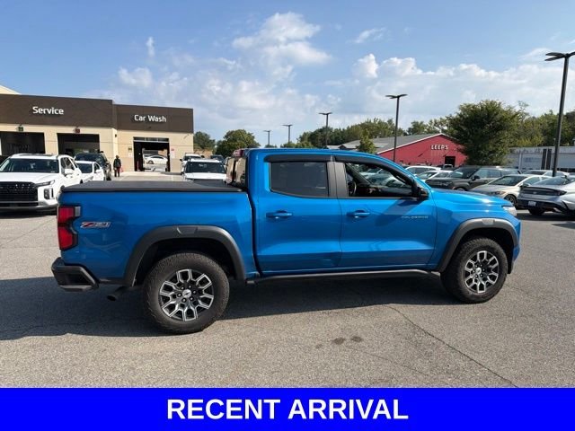 Used 2023 Blue Chevrolet Z71 image 32