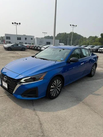 2025 Nissan Altima SV