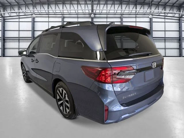 New 2026 Smoke Blue Pearl Honda EX-L image 3