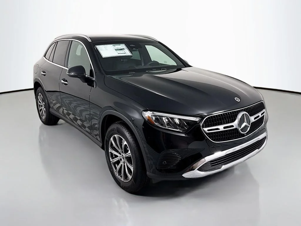 Certified Used 2026 Black Mercedes-Benz GLC 300 image 7