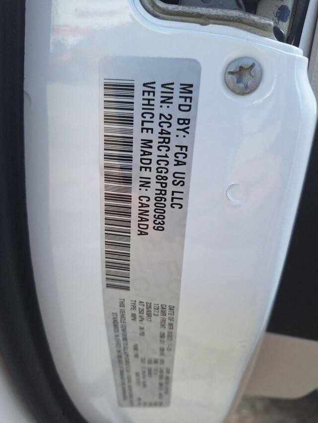 Used 2023 Bright White Clearcoat Chrysler LX image 36