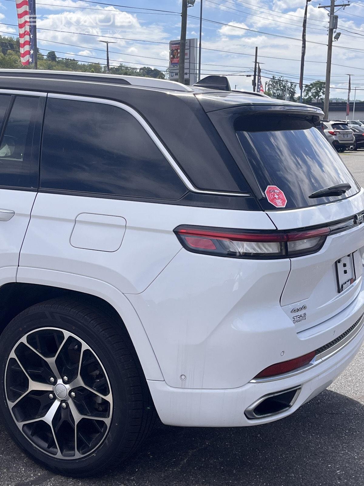 Used 2023 Bright White Clearcoat Jeep Summit Reserve image 6