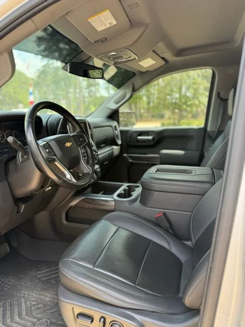 Used 2021 Silver Chevrolet LTZ image 5