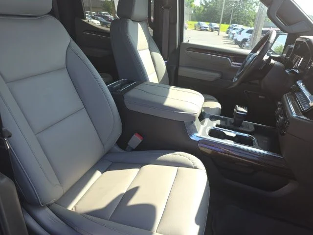 Used 2023 Gray Chevrolet RST image 12