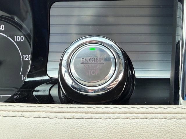 Used 2022 Brown Lincoln Standard image 15