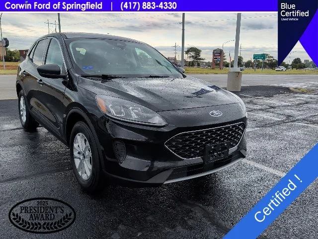 Used 2022 Black Metallic Ford SE image 4