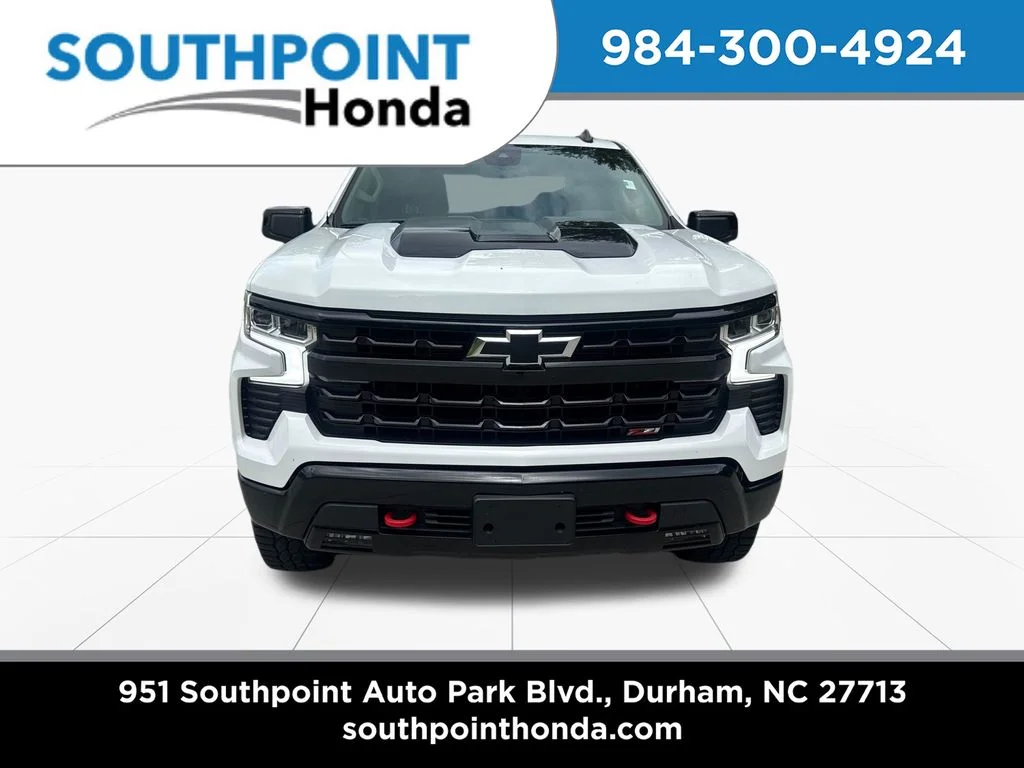 Used 2022 Summit White Chevrolet LT Trail Boss image 2