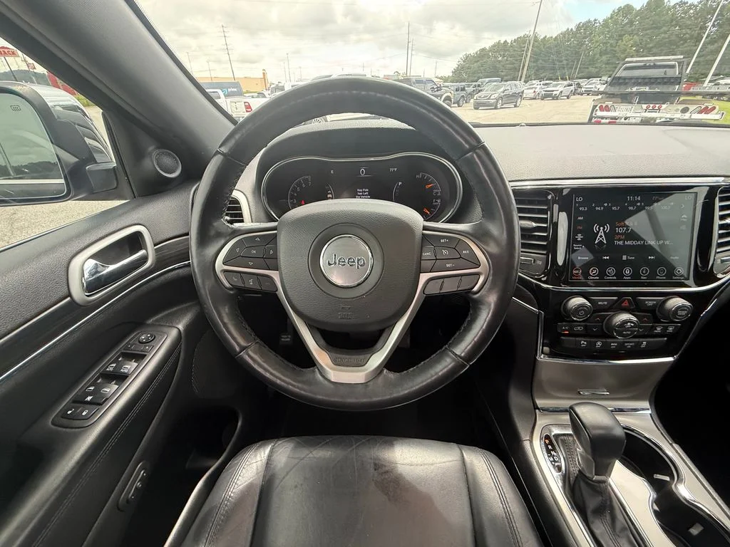 Used 2022 Black Jeep Limited image 9