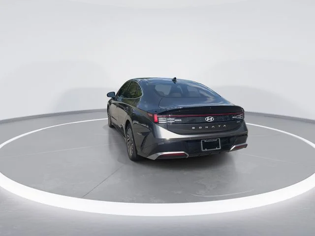 Used 2025 Gray Hyundai Limited image 7