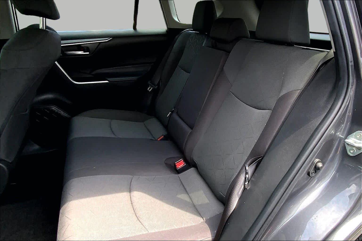 Used 2024 Magnetic Gray Metallic Toyota Hybrid XLE image 21