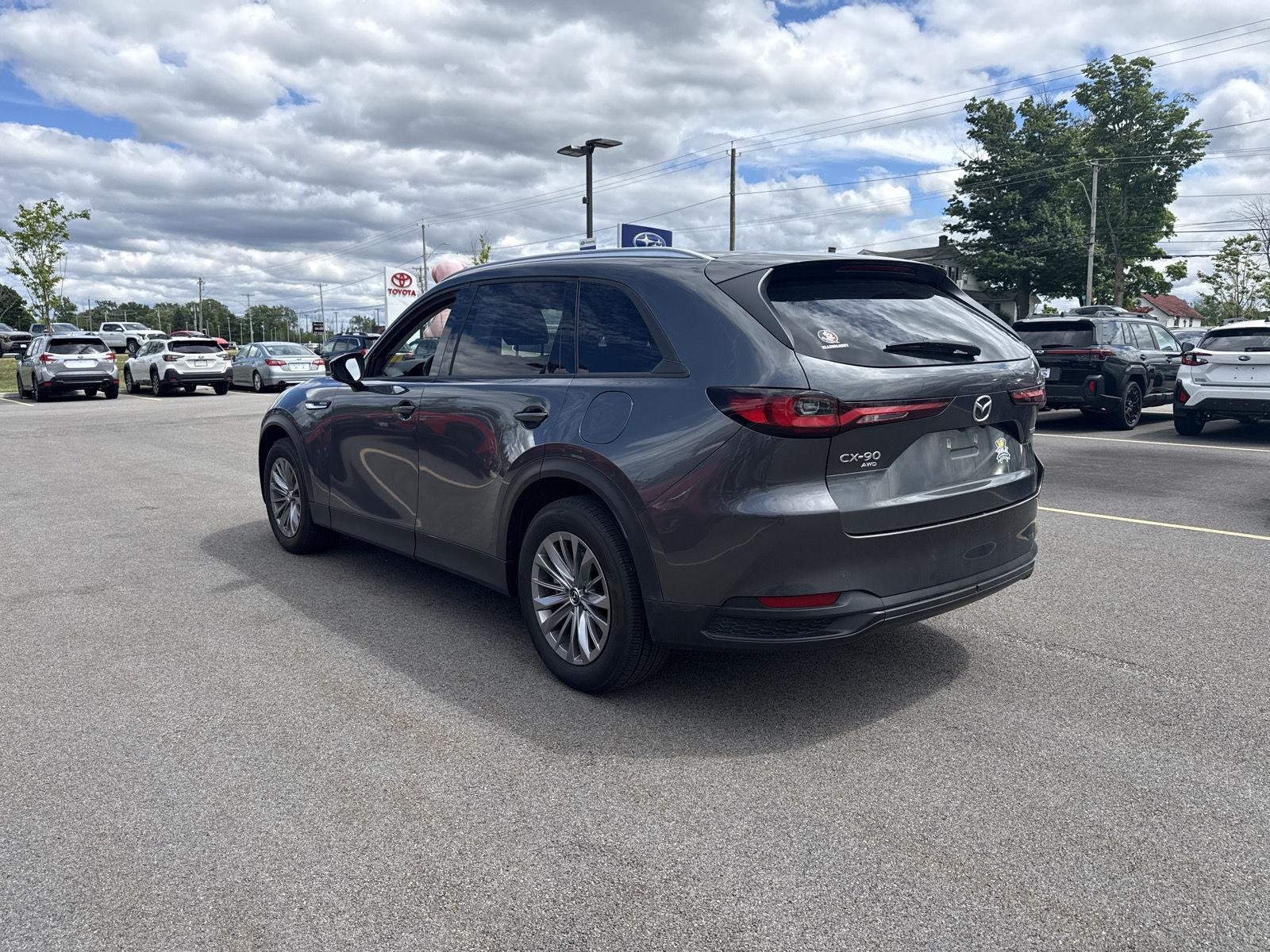Used 2025 Machine Gray Metallic Mazda Preferred Package image 5