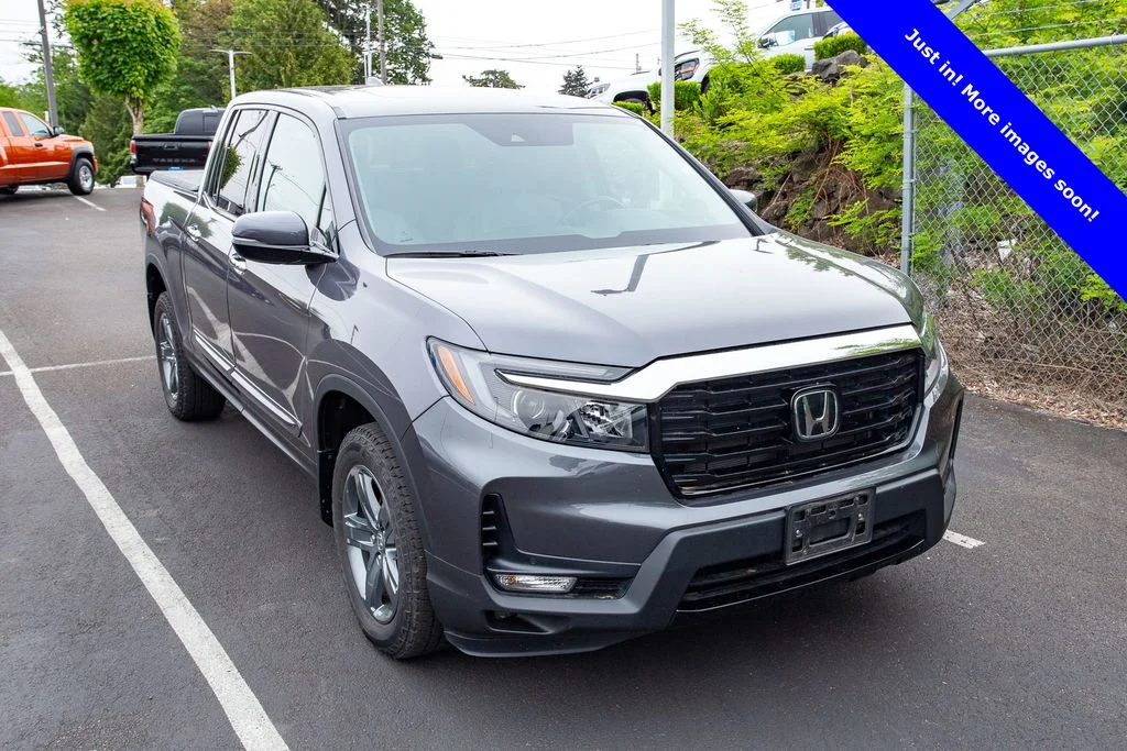 2023 Honda Ridgeline RTL-E AWD's photo