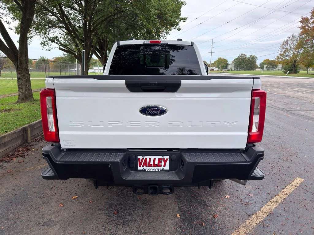 Used 2026 White Ford XL image 13
