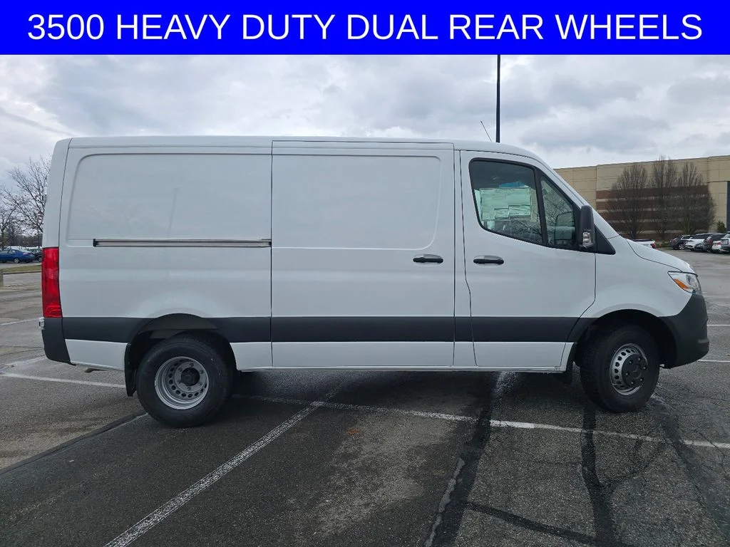 New 2026 Arctic White Mercedes-Benz Cargo 144 WB image 16