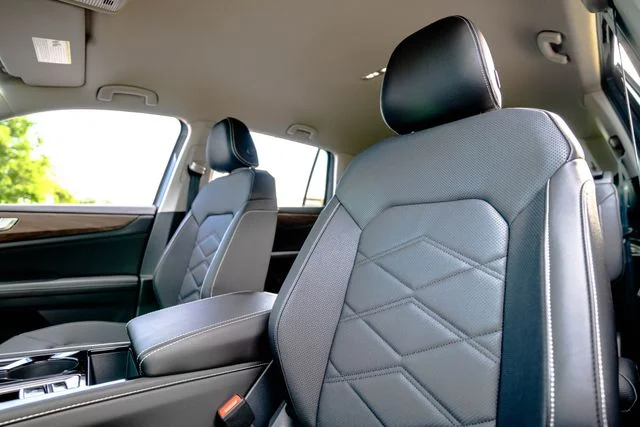 New 2026 Gray Volkswagen 2.0T SE w/Technology image 5