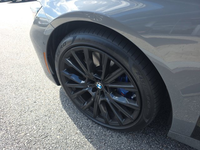 Used 2022 Gray BMW 750i xDrive image 12