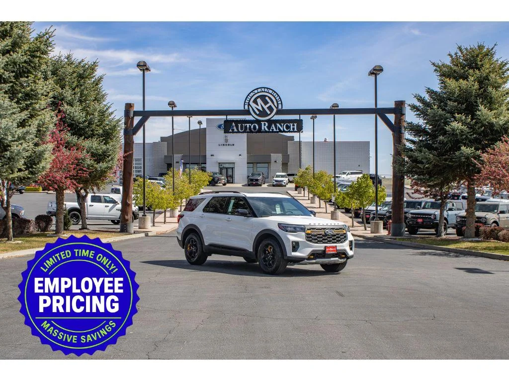 2026 Ford Explorer Tremor 4WD's photo