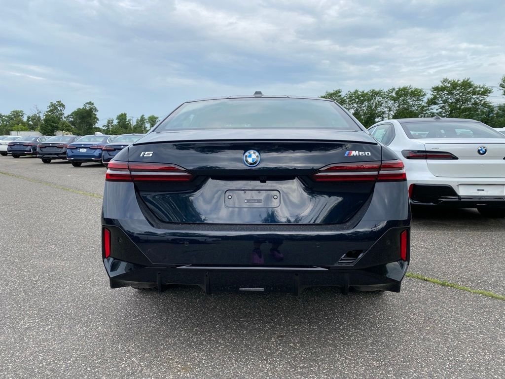 New 2026 Carbon Black Metallic BMW M60 image 3
