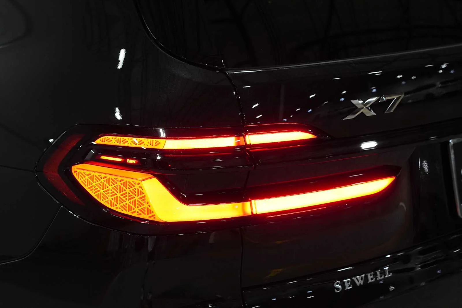 New 2027 Black Sapphire Metallic BMW xDrive40i image 8