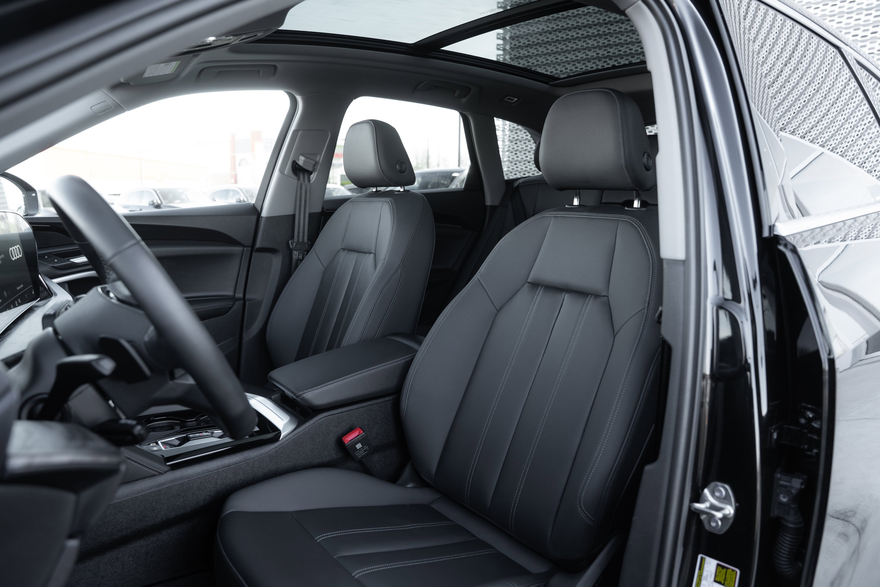 Certified Used 2025 Mythos Black Metallic Audi Premium image 22