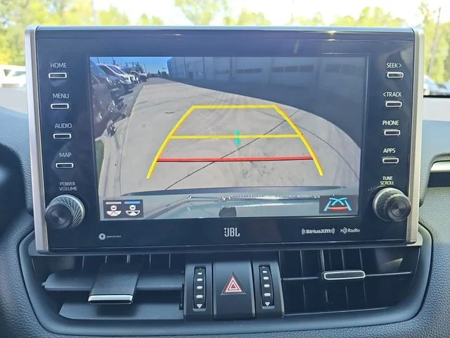 Used 2022 Gray Toyota XLE Premium image 21