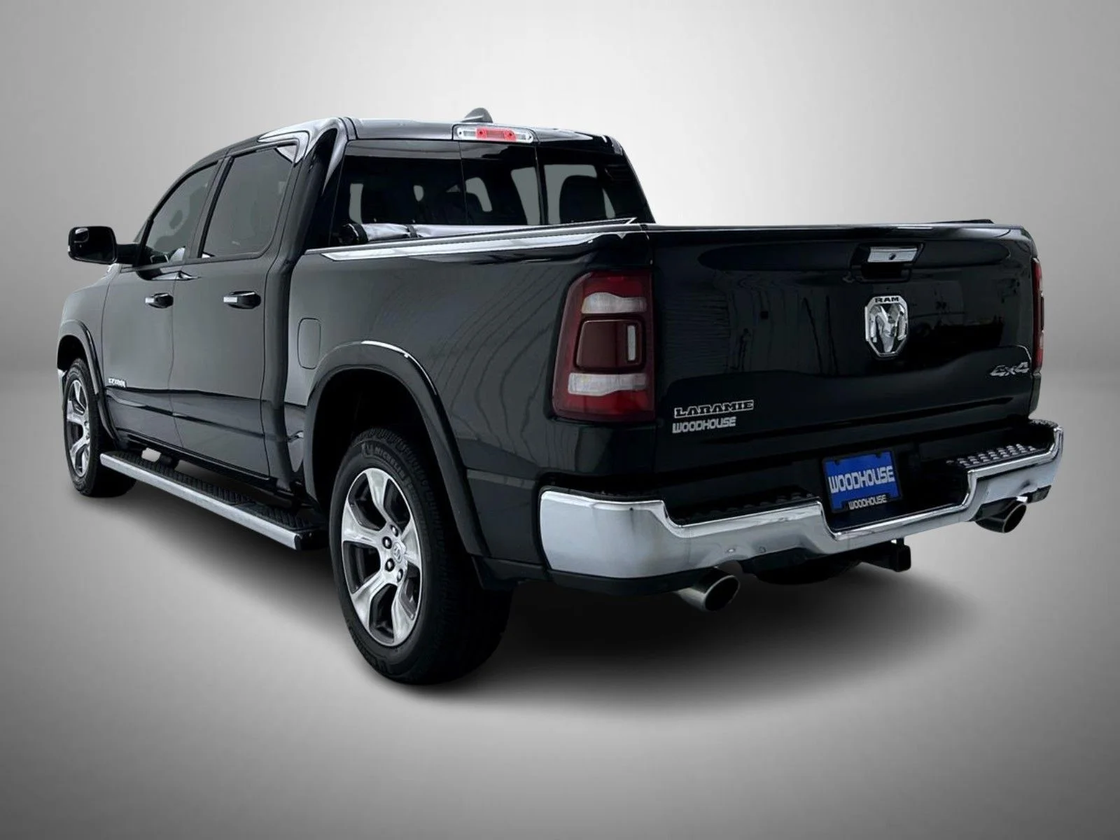 Used 2020 Black Ram Laramie image 7