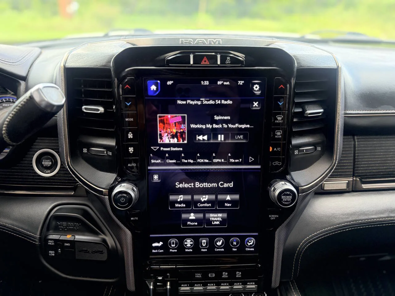 Used 2019 White RAM Limited 4x4 4dr Crew Cab 6.3 ft. SB Pickup image 30