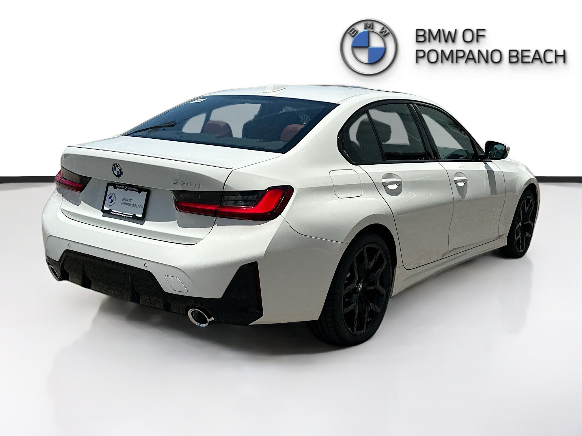 New 2026 Alpine White BMW 330i NA image 6