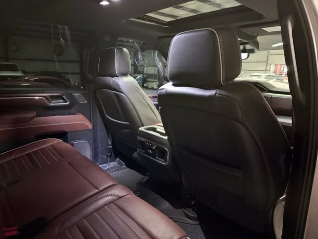 Used 2025 Silver GMC Denali Ultimate image 13