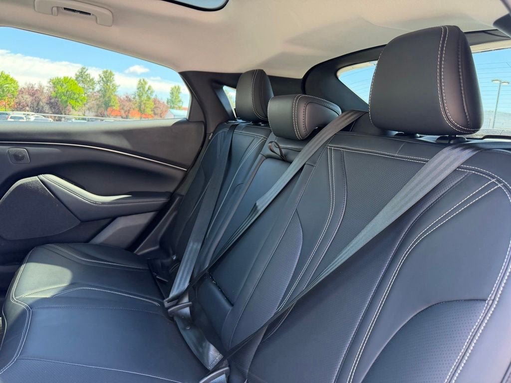 Used 2023 Space White Metallic Ford Premium image 31