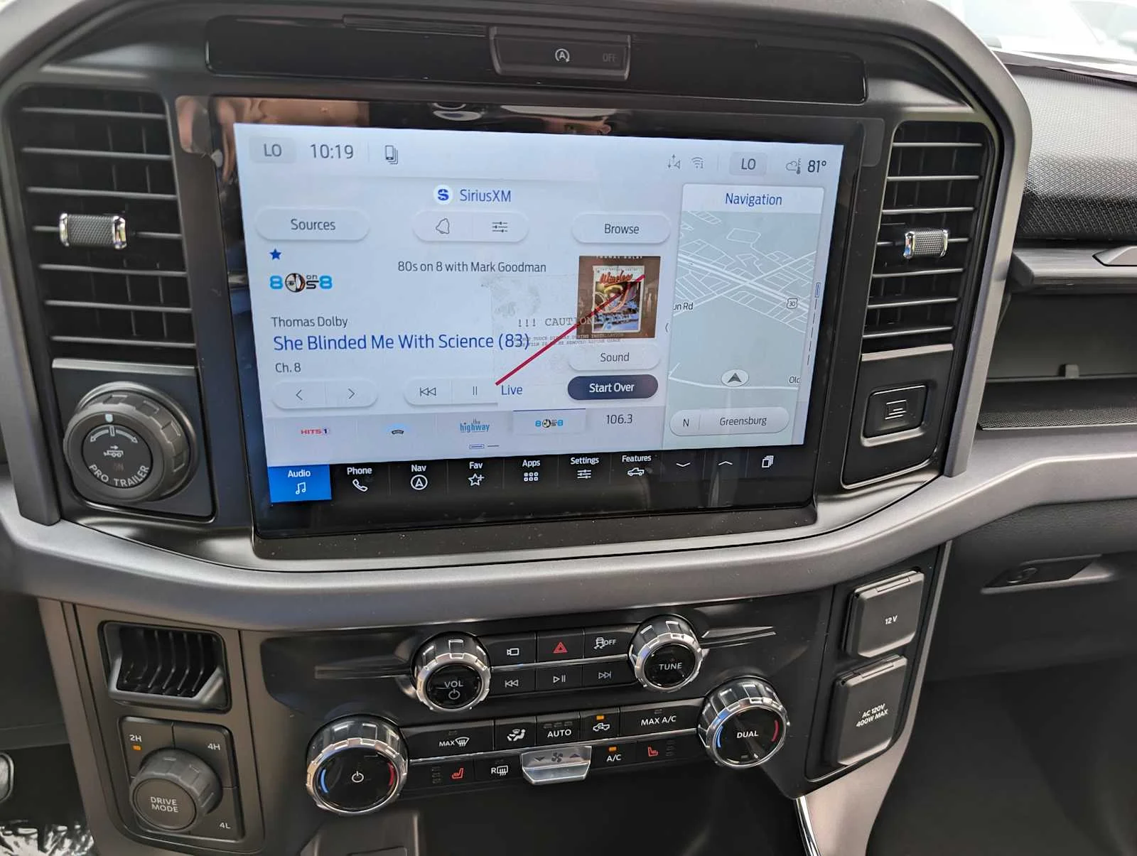 New 2026 Oxford White Ford XLT image 20