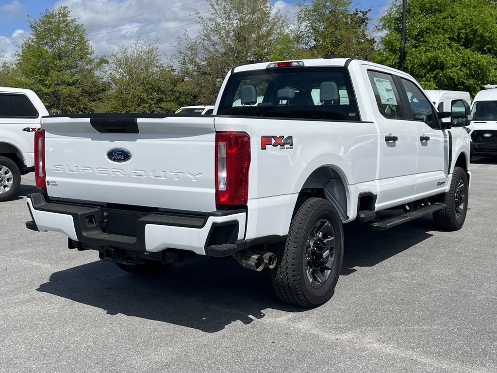 New 2026 Oxford White Ford F-250® XL image 5