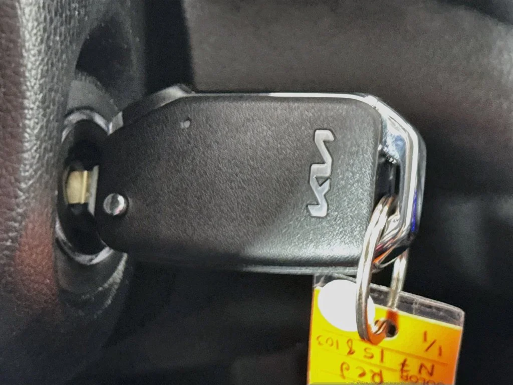 Used 2022 Red Kia LX image 19