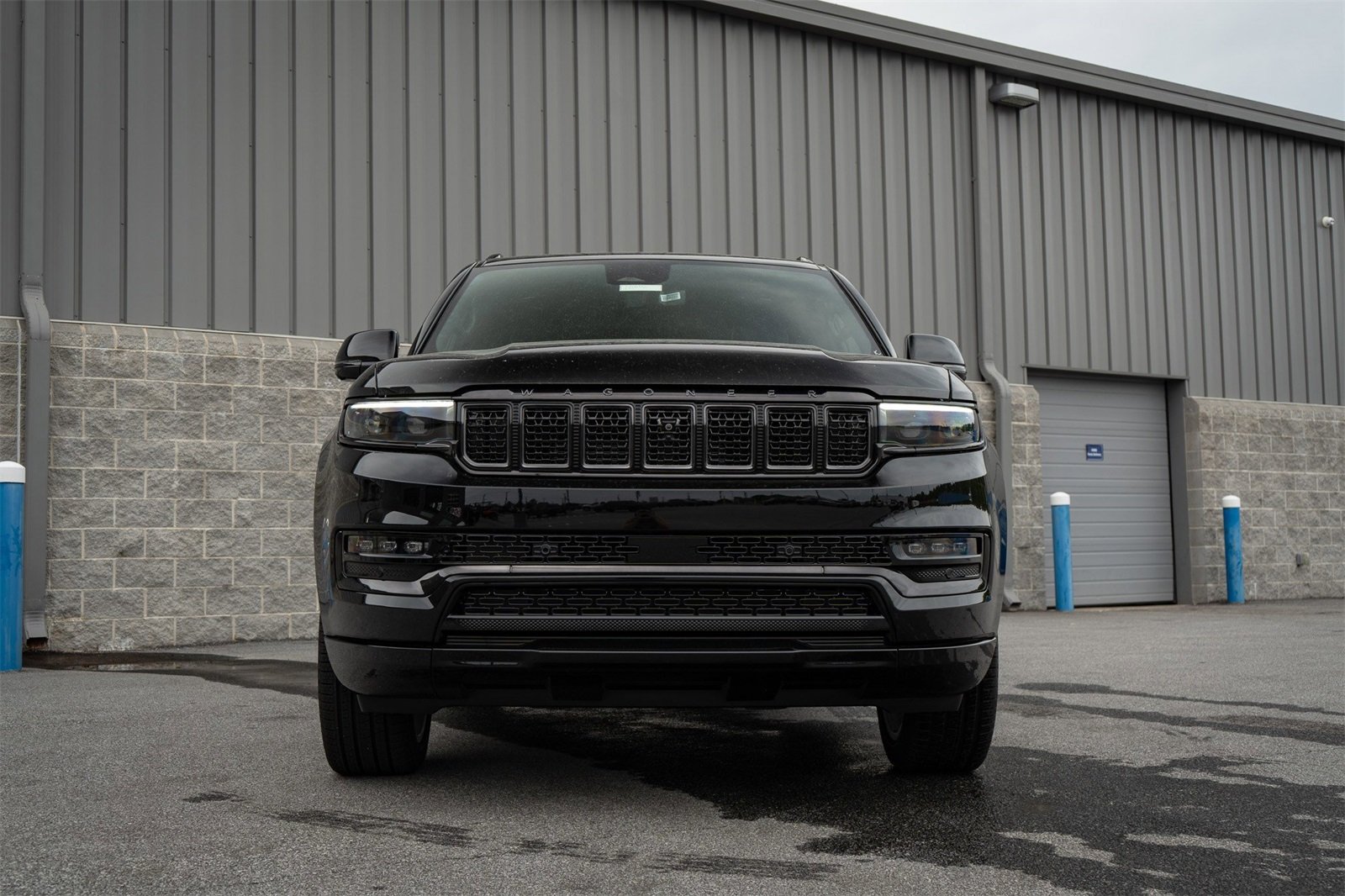 2024 Jeep Grand Wagoneer L II photo 2