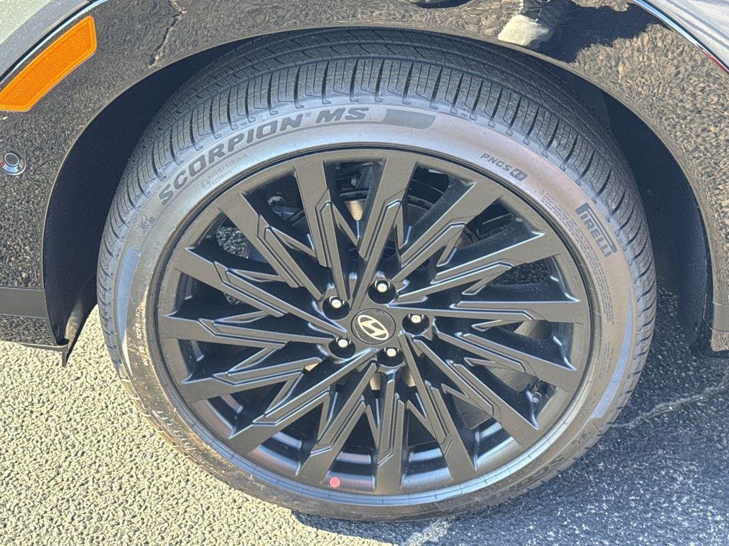 New 2026 Gray Hyundai Calligraphy FWD image 10