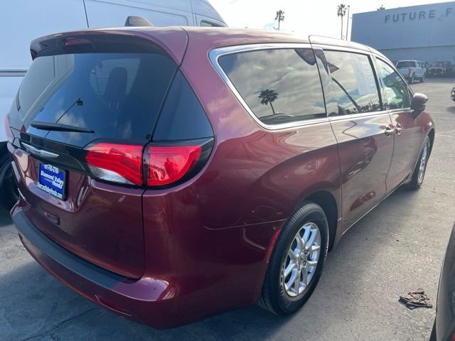 Used 2023 Red Chrysler LX image 10