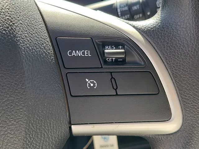 Used 2024 Gray Mitsubishi ES image 20