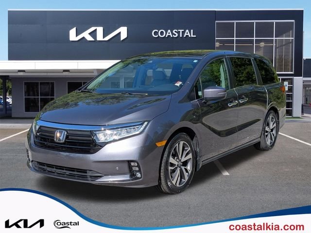 2021 Honda Odyssey Touring's photo
