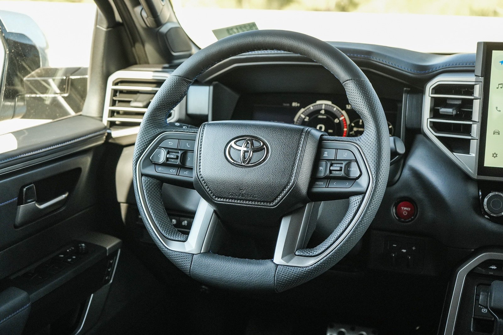 2026 Toyota Sequoia Platinum - Photo 21