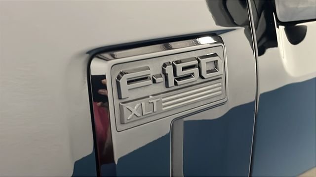 Used 2024 Agate Black Metallic Ford XLT image 41