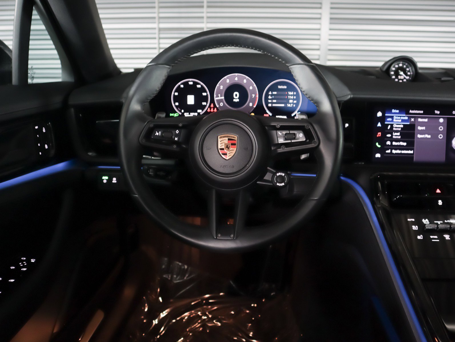 Used 2025 Black Porsche  image 13